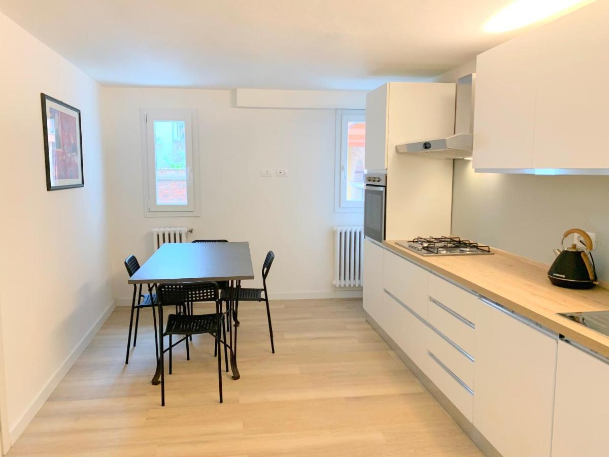 Casa Colomba Apartment Ferrara Luaran gambar